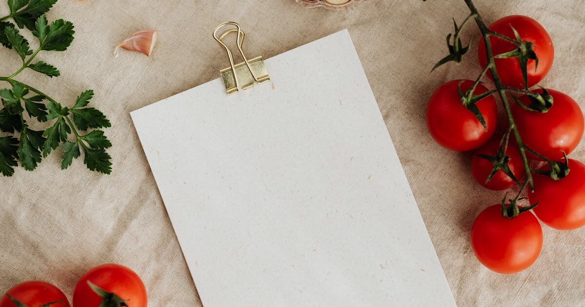 Ohio parent shopping healthy food with SNAP 2026